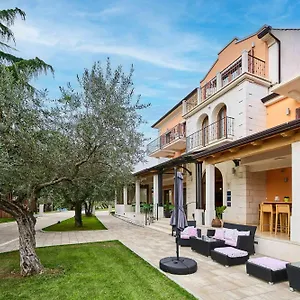 Dobravac Wine Estate 3*, Rovinj Horvátország